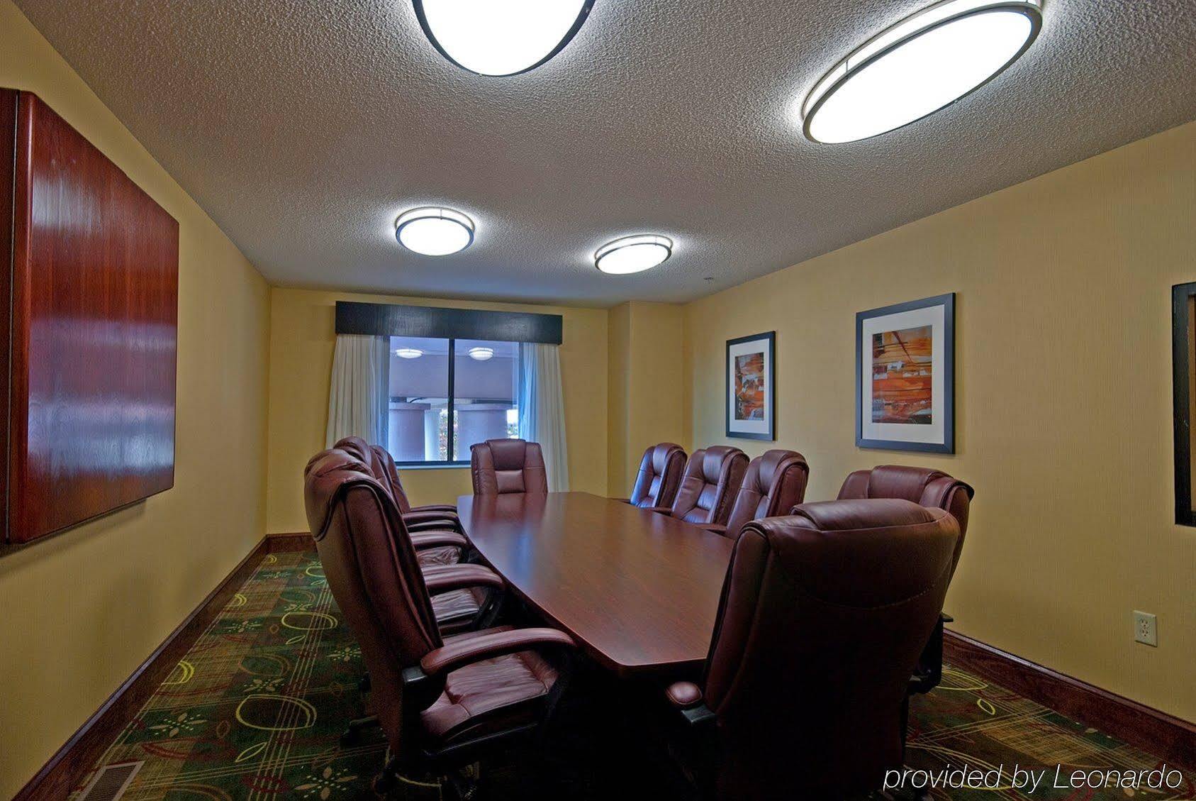 Holiday Inn Express Hotel & Suites Buford-Mall Of Georgia, An Ihg Hotel Екстер'єр фото